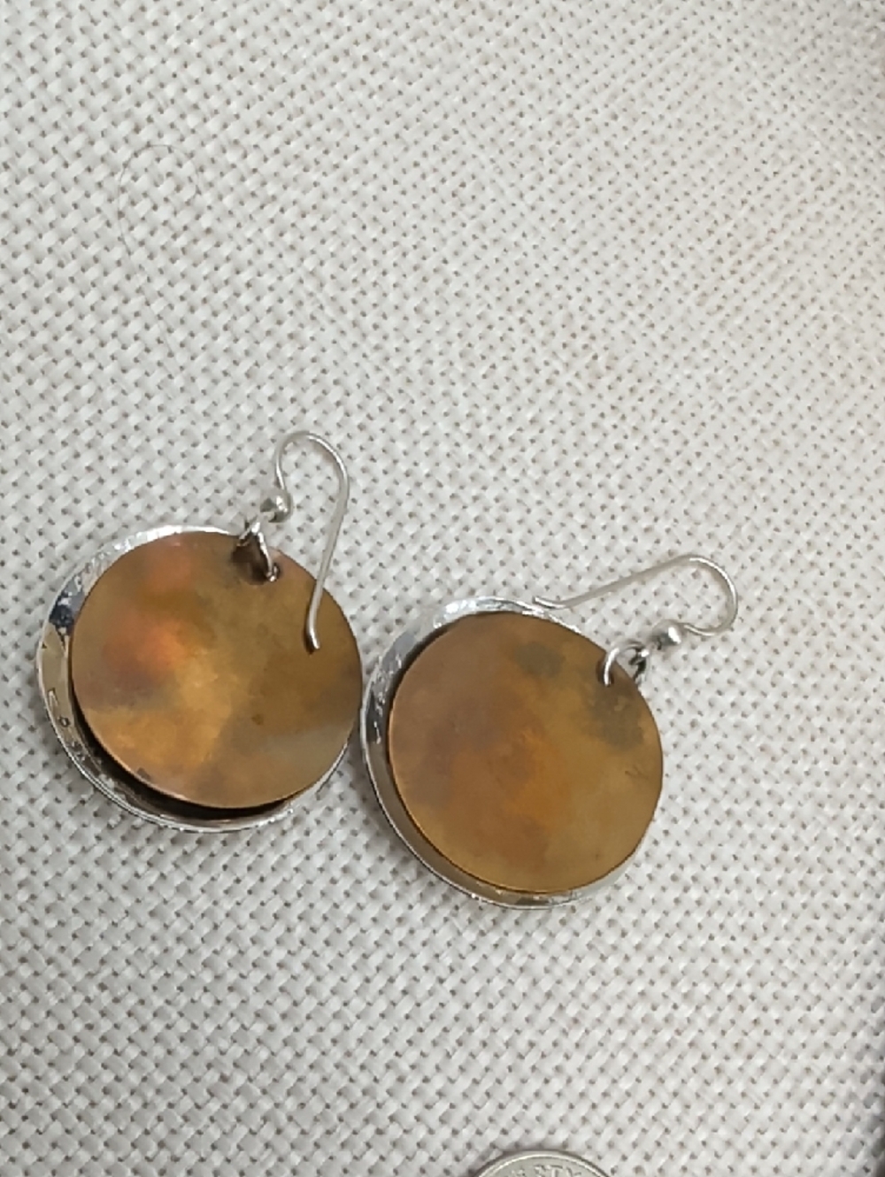 Vintage Sterling Silver Two Tone Stamped Circle Disc Dangle Earrings Artisan - Picture 16 of 17